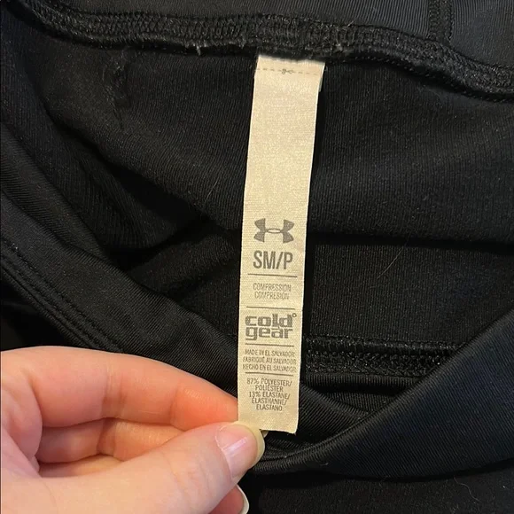 Under Armour Black Cold Gear Leggings - Picture 2 of 3